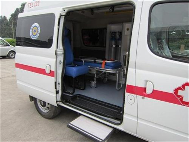 依兰救护车出租服务案例7